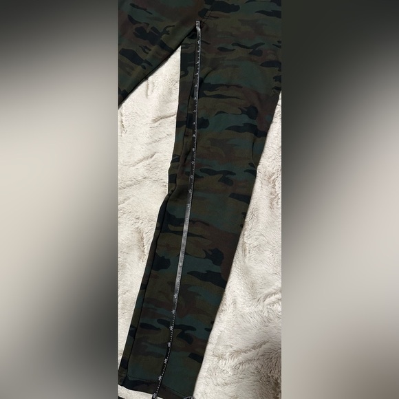 Sanctuary Camouflage Camo High Rise Leggings Jeggings - Picture 7 of 16